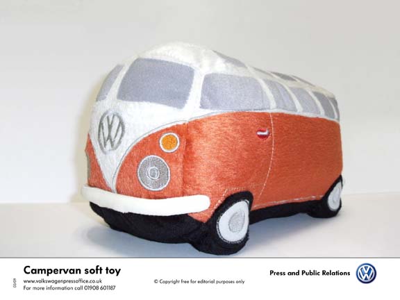[RealWire] Limited Edition scale model of The Who Magic Bus-branded VW ...